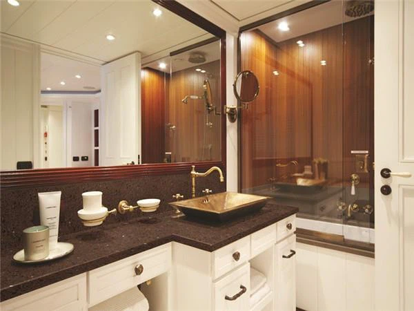 brown quartz countertops