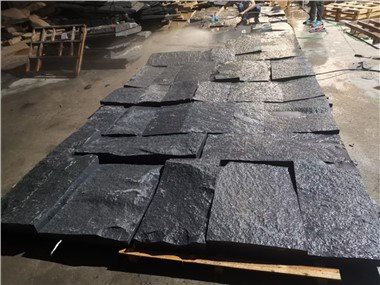 Paneles de pared de piedra negra