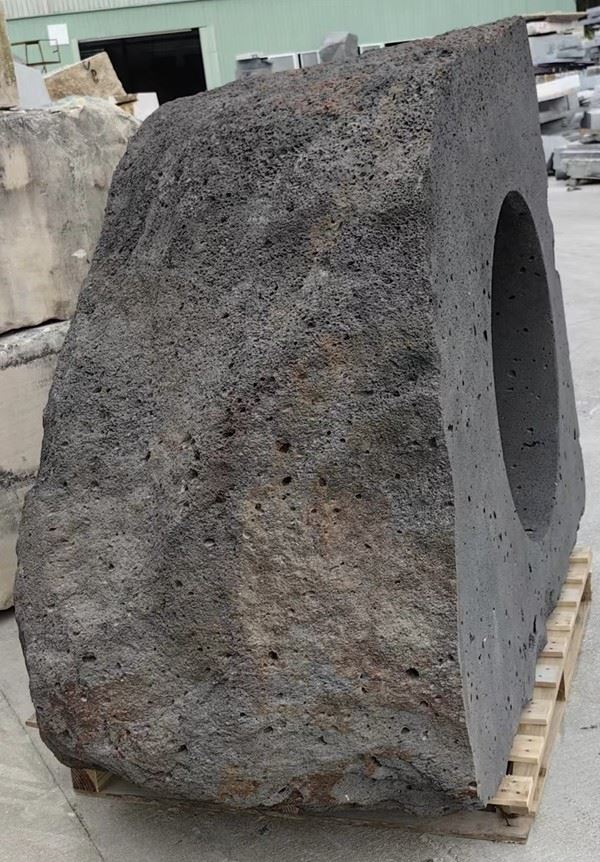 Grey Basalt tub