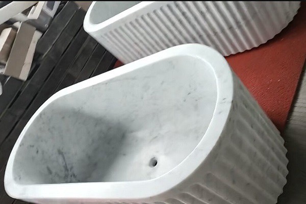 White Carrara Marble Bathtub White Carrara Marble Bathtub