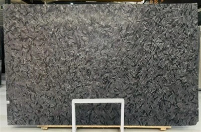 Acabado de cuero de granito negro.