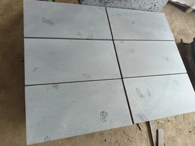 Piedra de basalto gris
